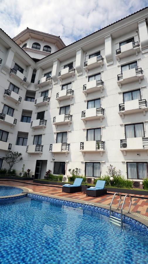 Vue Palace, Artotel Curated Bandung Exteriér fotografie